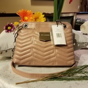 Steve Madden Mauve crossbody bag